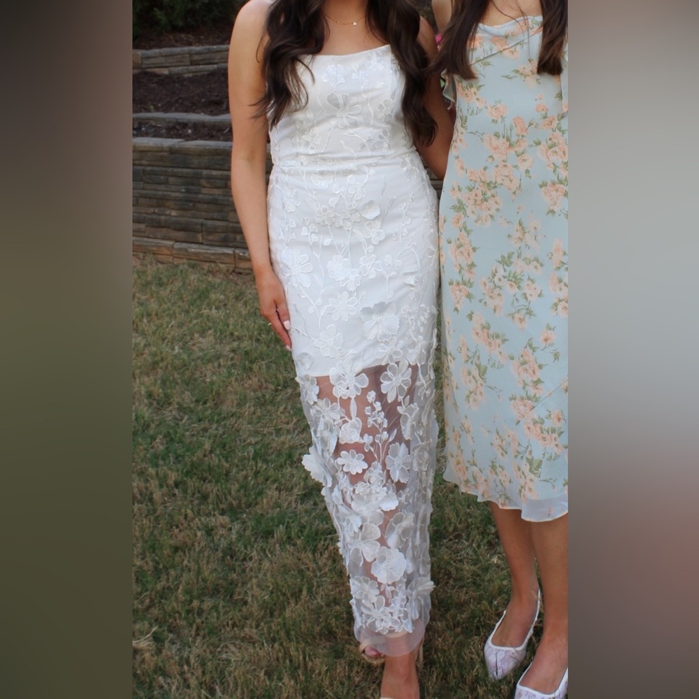 bebe 3D White Floral Lace Maxi Dress